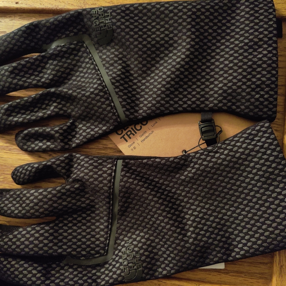 North Face Closefit Gloves